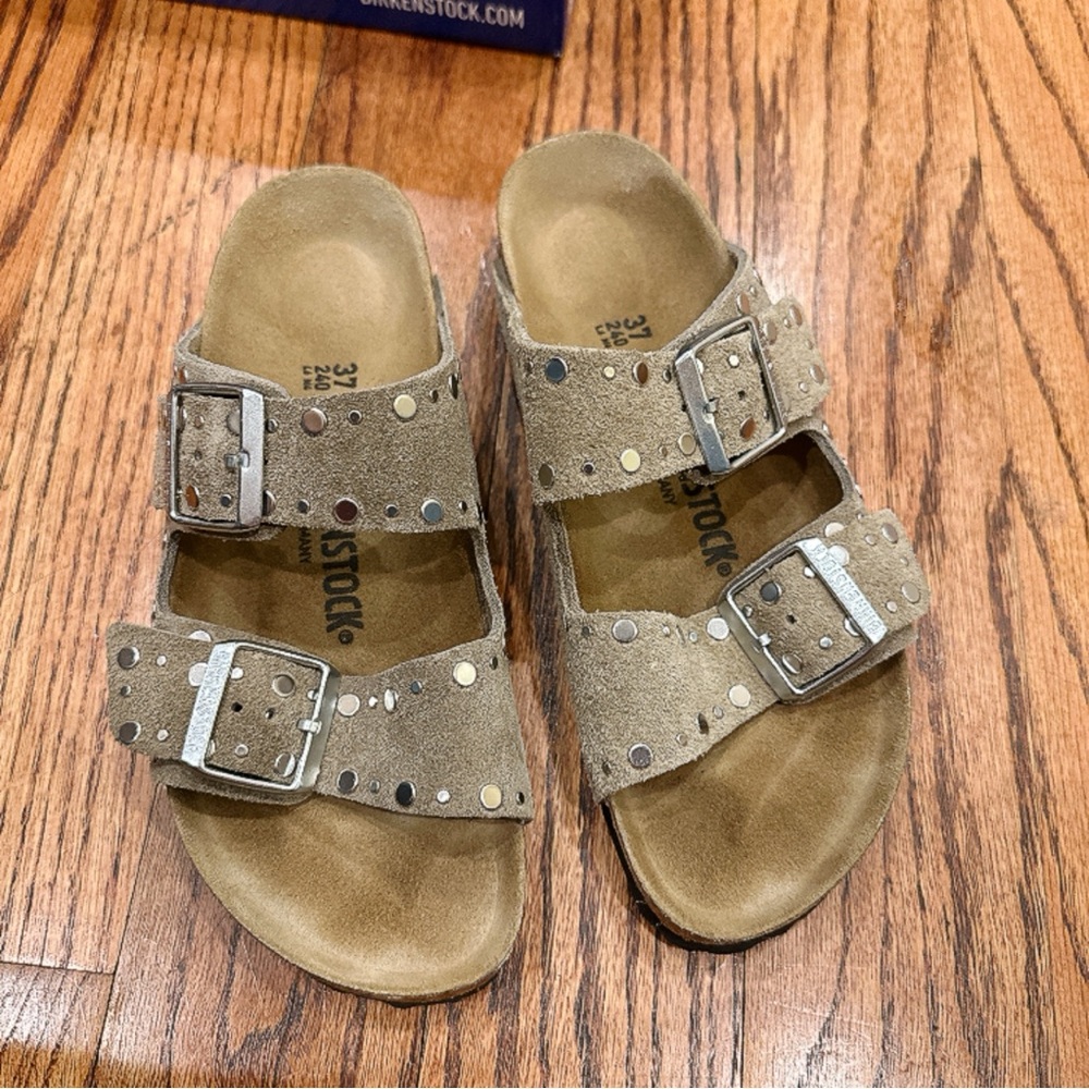 Birkenstock Suede Arizona Rivet Border Sandal in Taupe with Studs